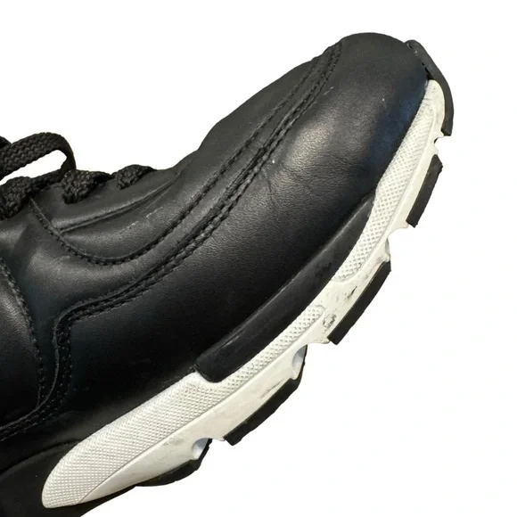 SOLD‼️Chanel Sneakers Black and White Leather 100% Authentic - Picture 10 of 16